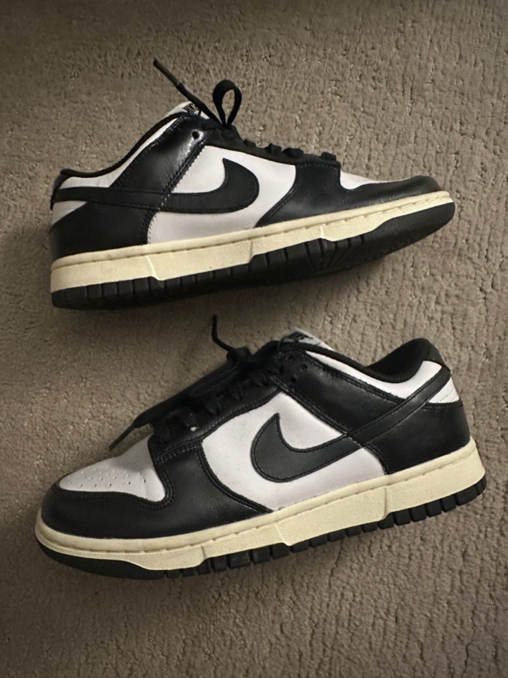 Nike Black & White Vintage Panda Dunk Sneakers - Picture 5 of 6